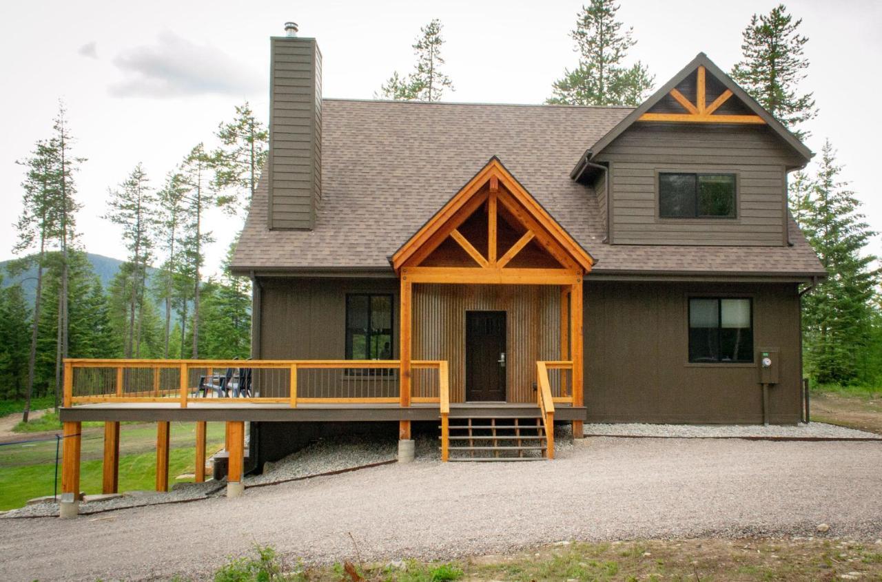 Glacier Homestead Coram Exterior foto